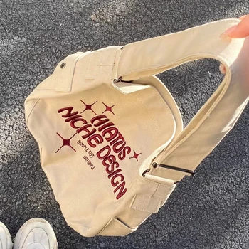 Amerikan Retro Büyük Kapasiteli İşlemeli Kanvas çanta omuzdan askili çanta kadın Çantası Tote Banliyö Çantası Kadınlar için Crossbody Çanta
