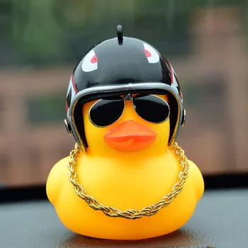Araba Süsleme Sevimli Kask Ördek Yaratıcı Dekorasyon Oto İç Dashboard Bobble Kafa oyuncak araba Aksesuarları Hediye